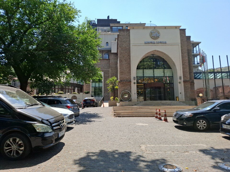 Фото Tiflis Palace