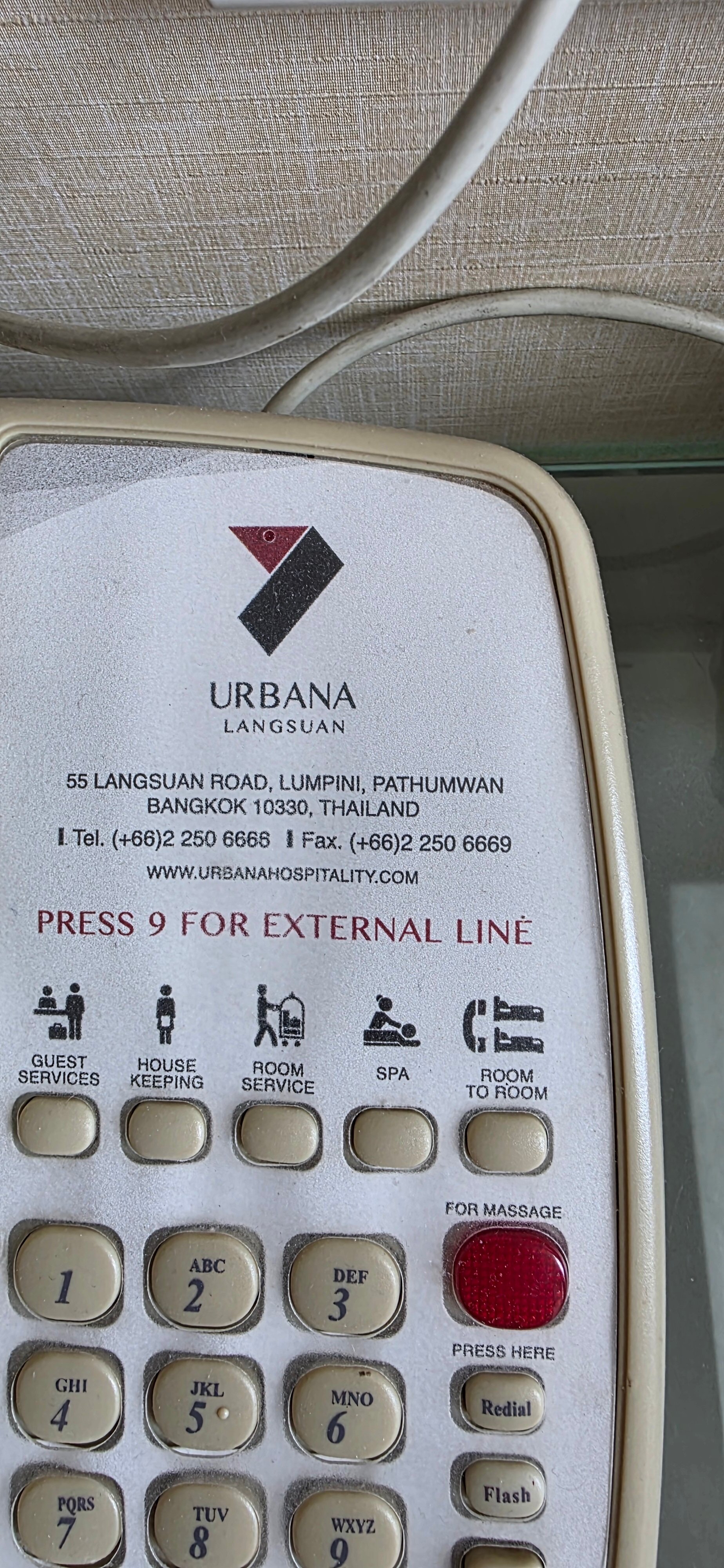 Фото Urbana Langsuan Hotel