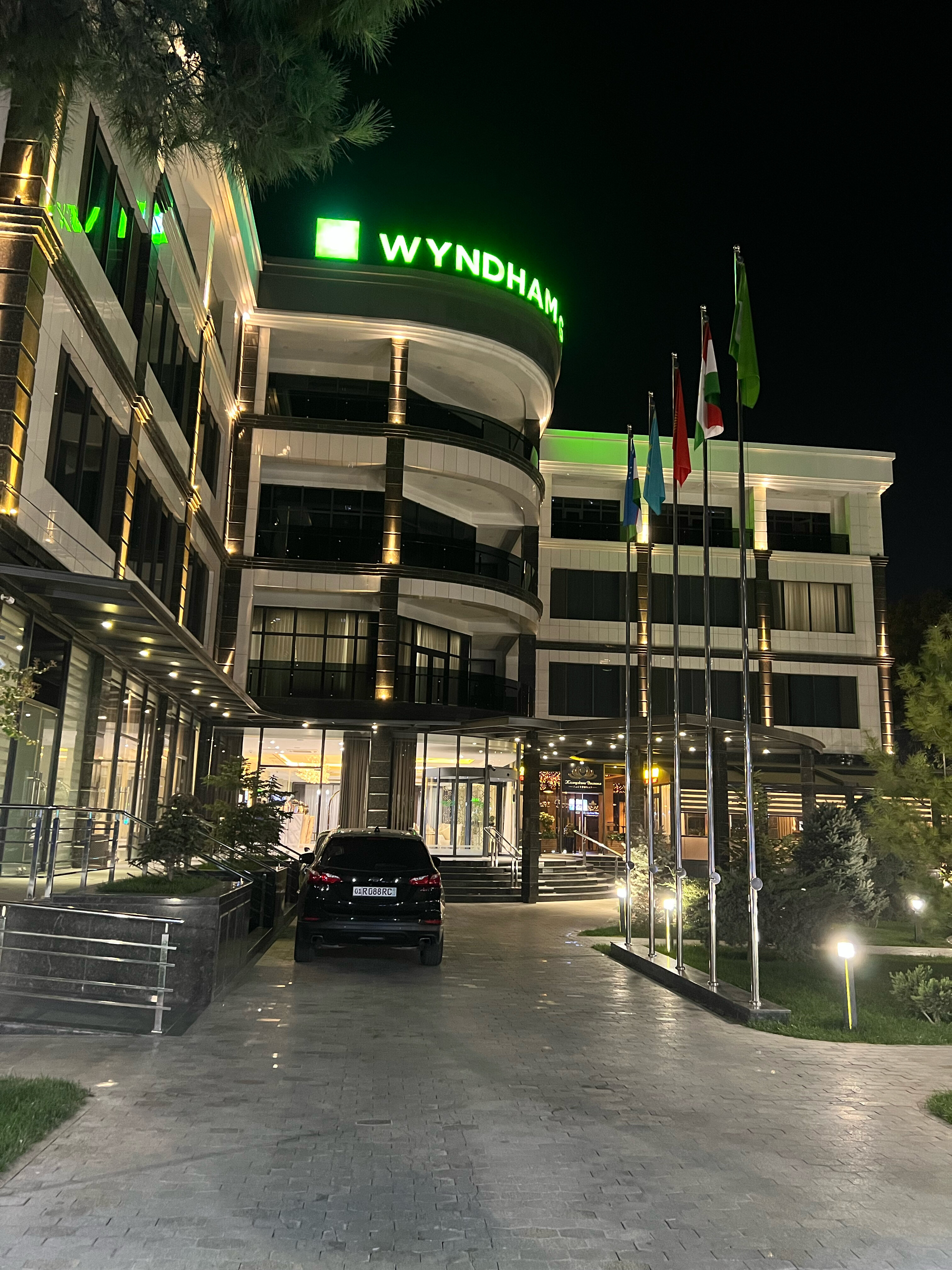 Фото Wyndham Garden Tashkent