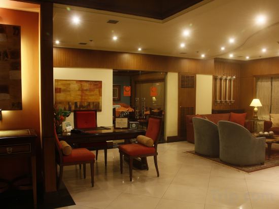 Фото Herald Suites Solana