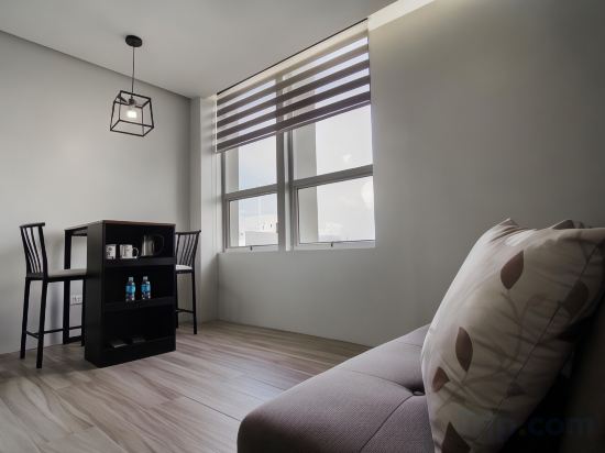 Фото Cebu Hotel Plus