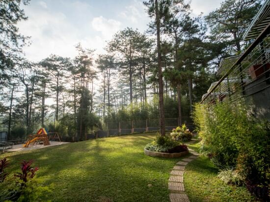 Фото Grand Sierra Pines Baguio