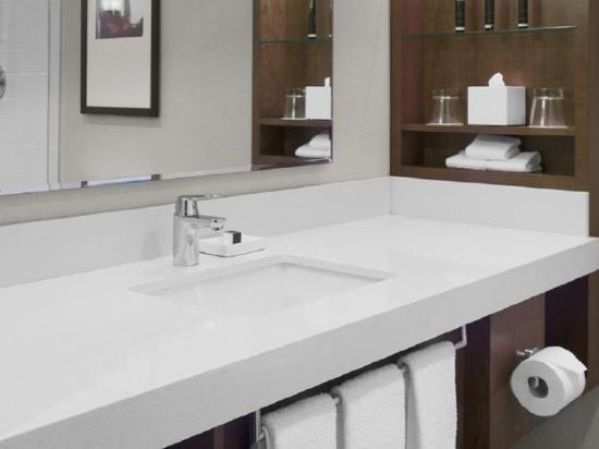 Фото Hilton Mississauga/Meadowvale