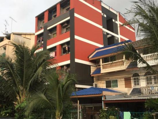 Фото отеля 2