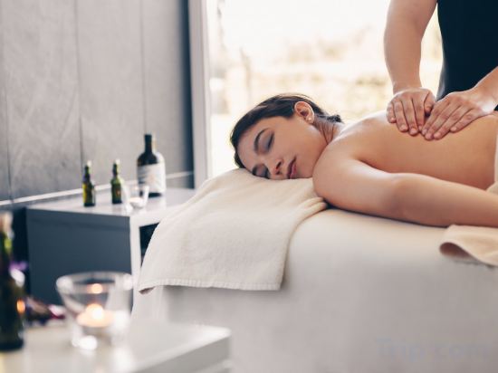 Фото Convento do Espinheiro, Historic Hotel & SPA