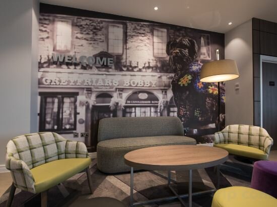 Фото Hampton by Hilton Edinburgh West End