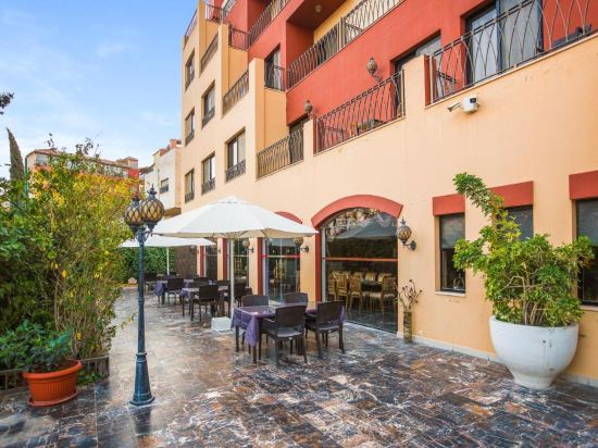 Фото Grand Madaba Hotel