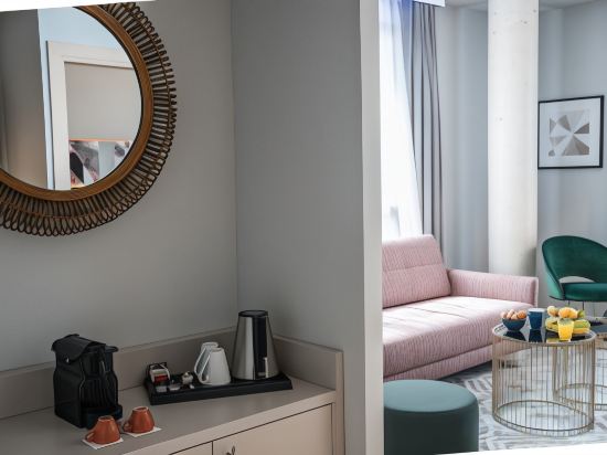 Фото Leonardo Royal Hotel Barcelona Fira