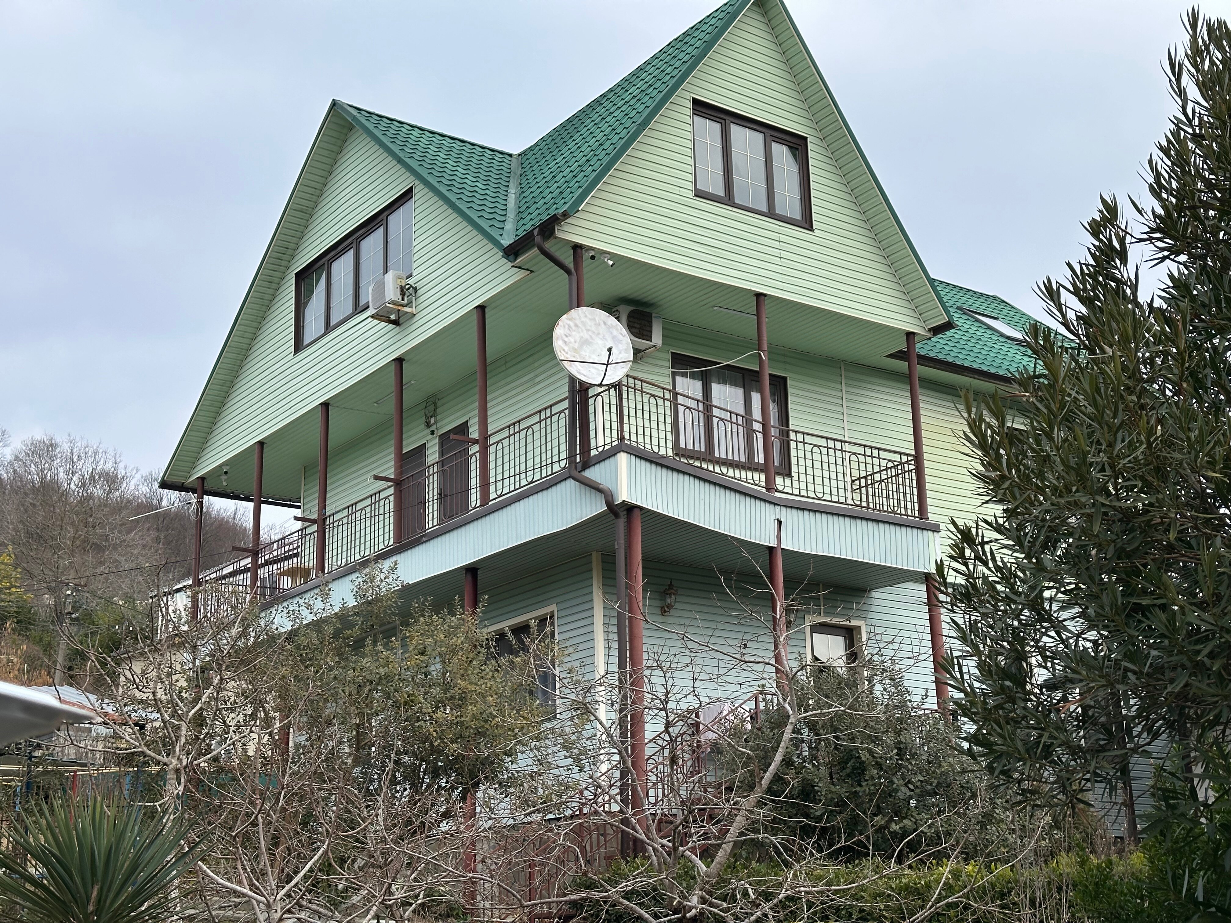 Фото отеля 1