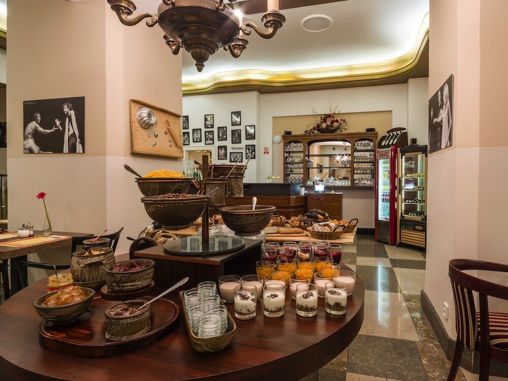 Фото Ea Hotel Rokoko