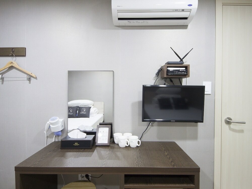 Фото K-Grand Hostel Gangnam 1