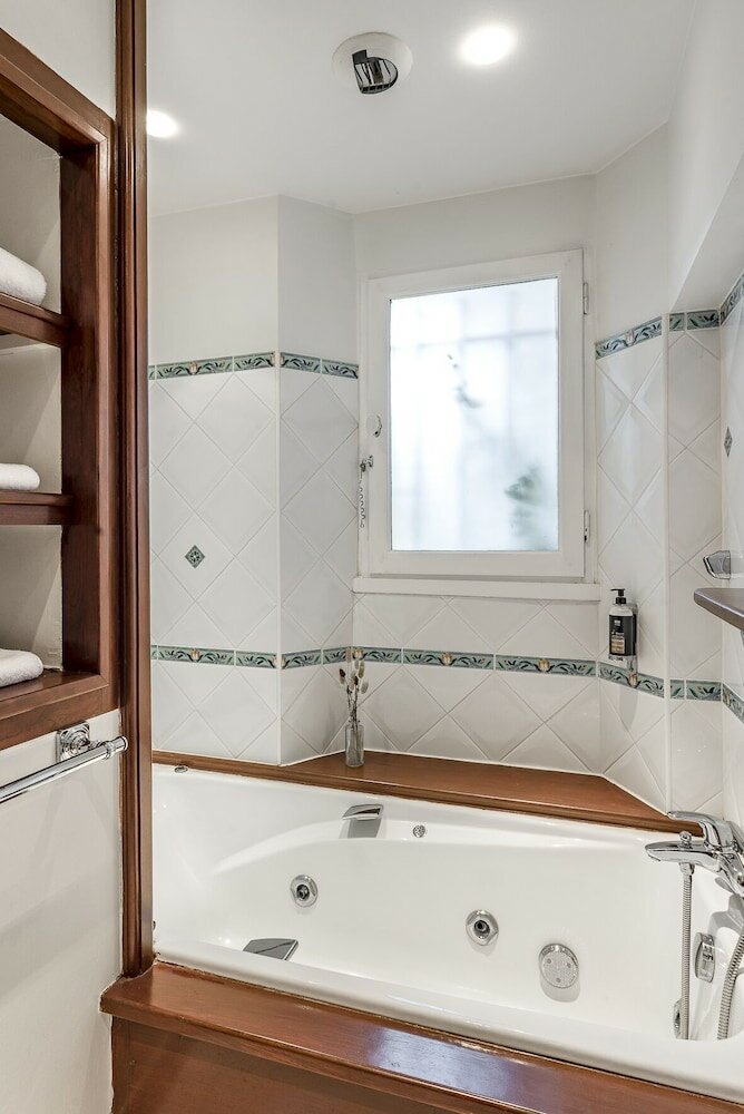 Фото Best Western La Magnaneraie