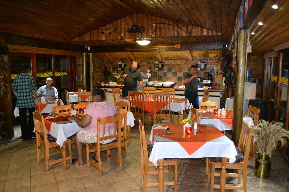 Фото Aark Guest Lodge