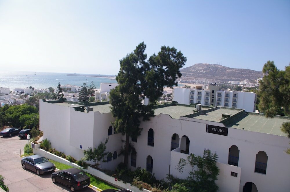 Фото Anezi Tower Hotel