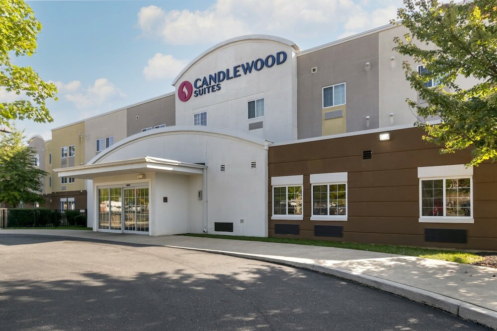 Фото Candlewood Suites Reading, an Ihg Hotel