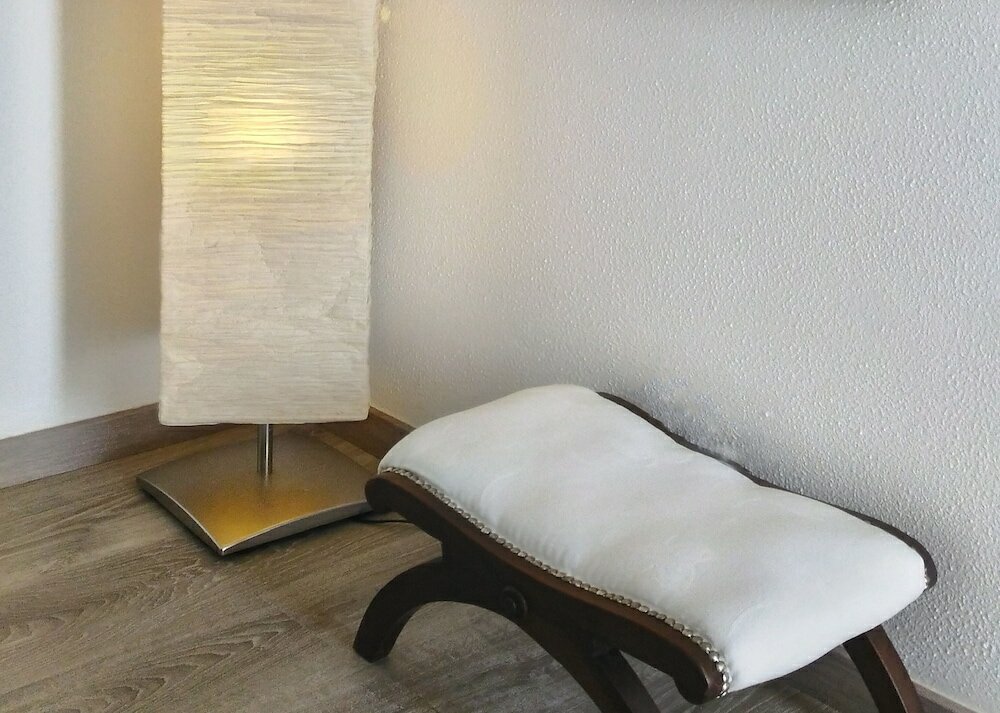 Фото Suites Inn Lagos