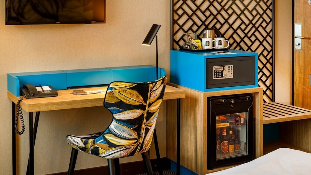 Фото Swiss Chocolate Lausanne by Fassbind