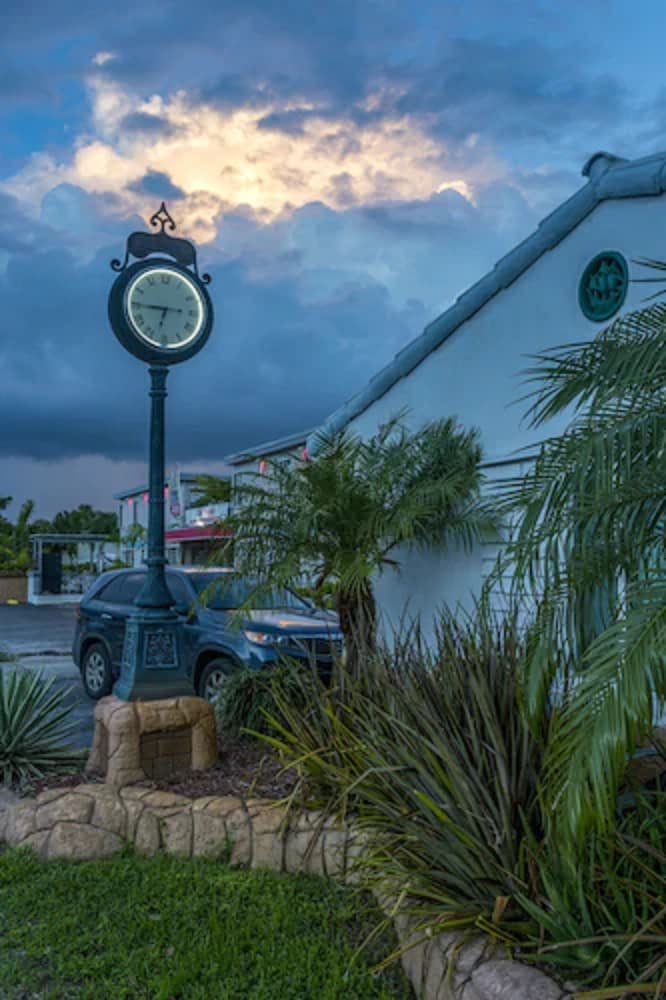 Фото Green Seas Motel