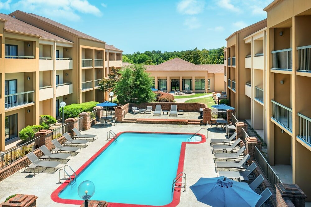 Фото Courtyard by Marriott Little Rock West