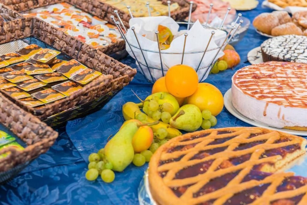 Фото Hotel Ervill