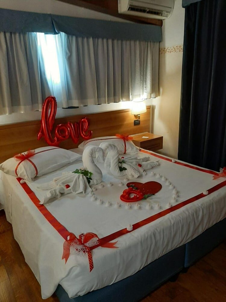 Фото Hotel Aurora