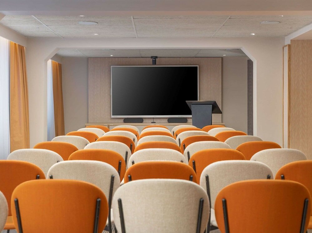 Фото Mercure London Earls Court