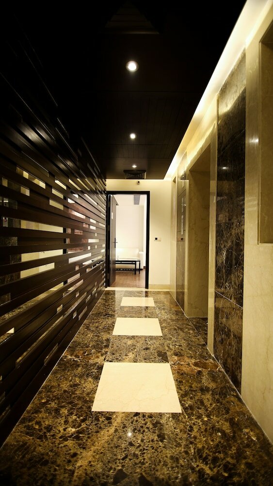 Фото The Prime Balaji Deluxe at New Delhi Railway Station