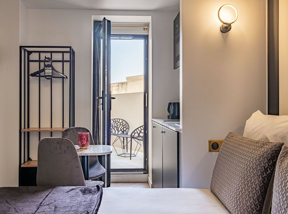 Фото Mijo's Appartements Hôtel