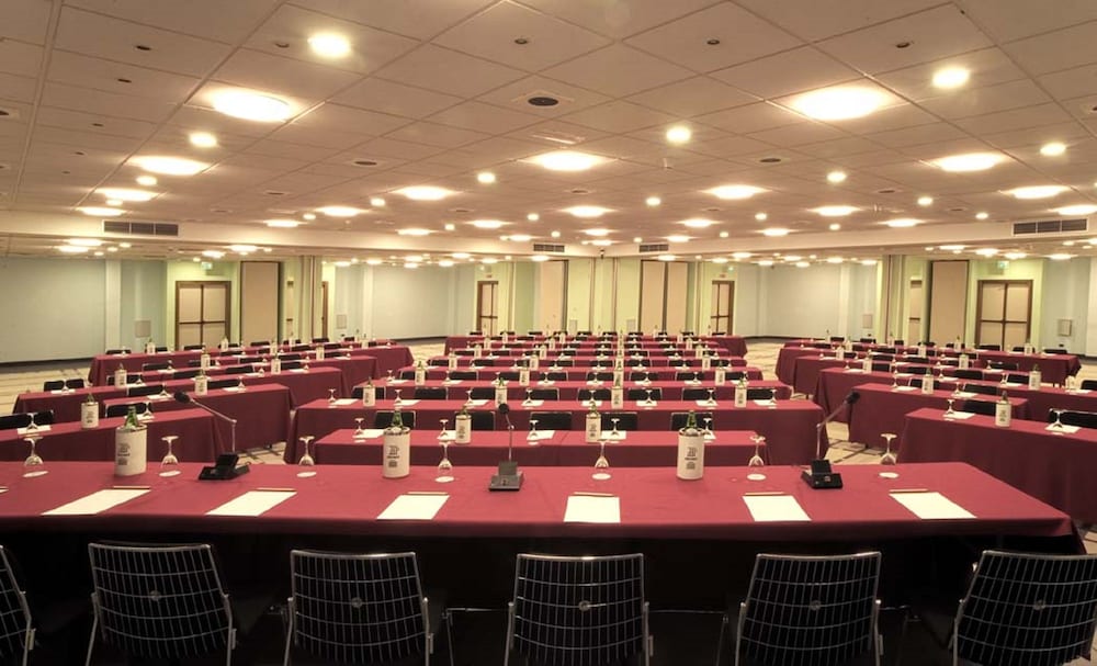 Фото Albornoz Palace Hotel Spoleto