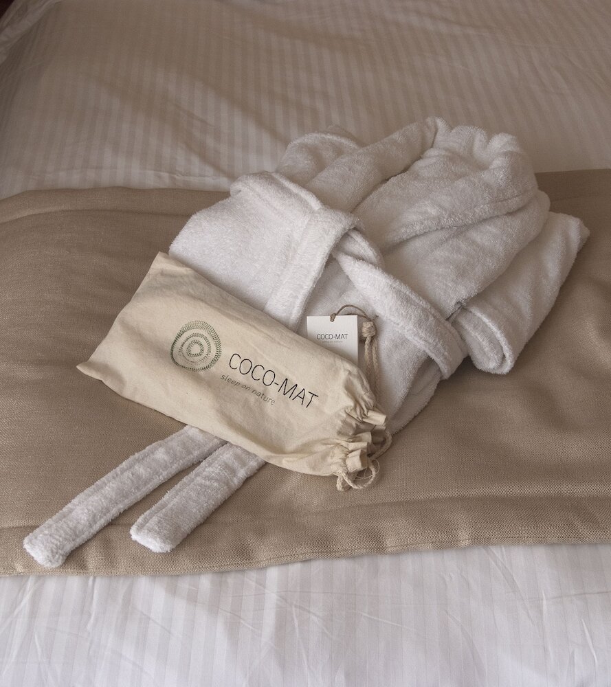 Фото Hotel Triton