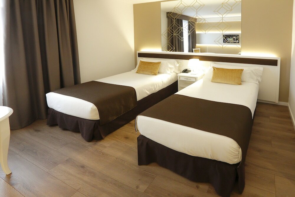 Фото Hotel Sercotel Alfonso XIII