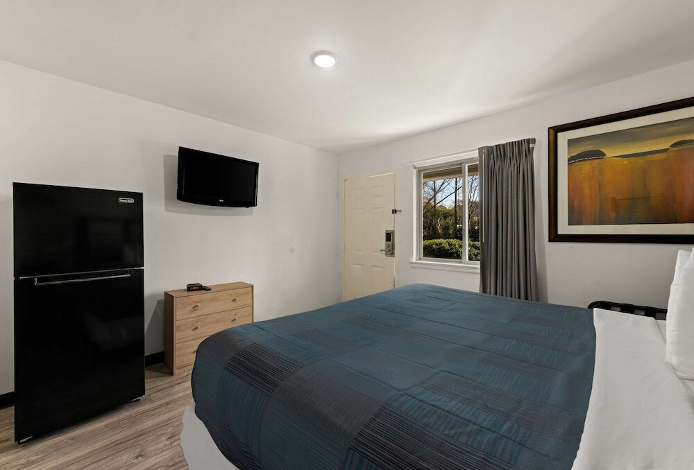 Фото Rodeway Inn