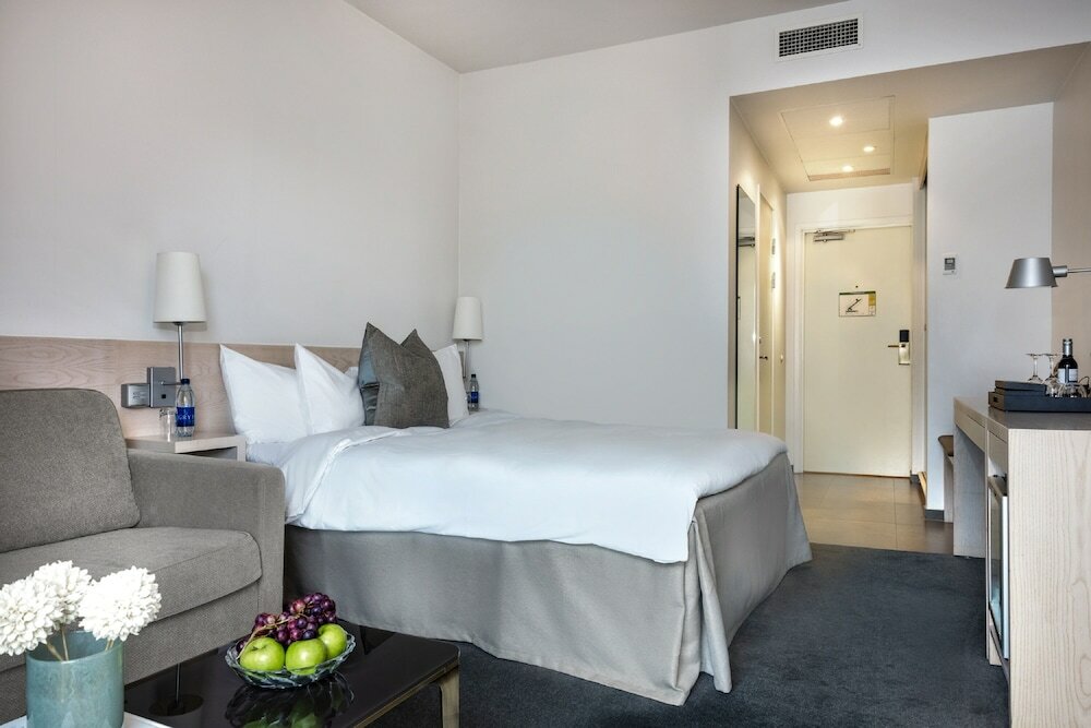 Фото Hotel Riverton