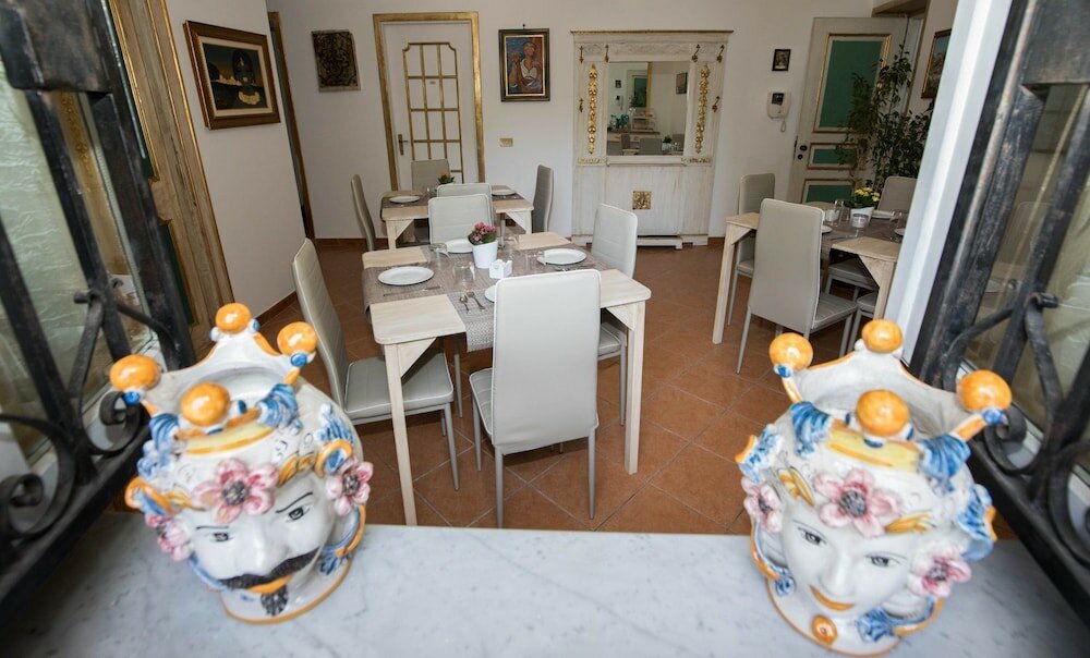 Фото Cannatella's Mansion