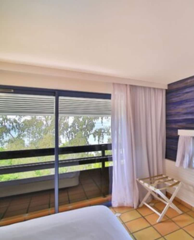 Фото La Creole Beach Hôtel & SPA