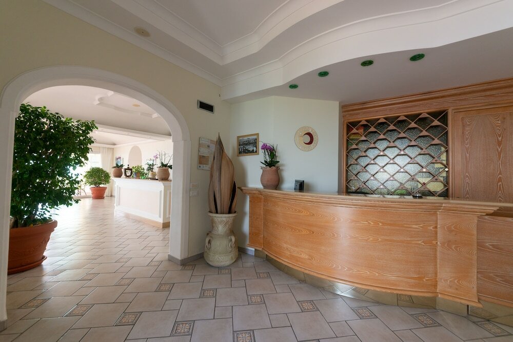 Фото Hotel Villa Ireos