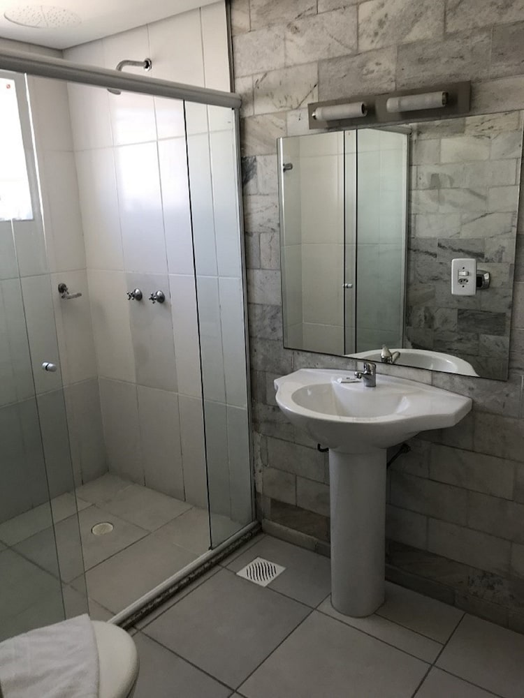 Фото Dan Inn Express Porto Alegre