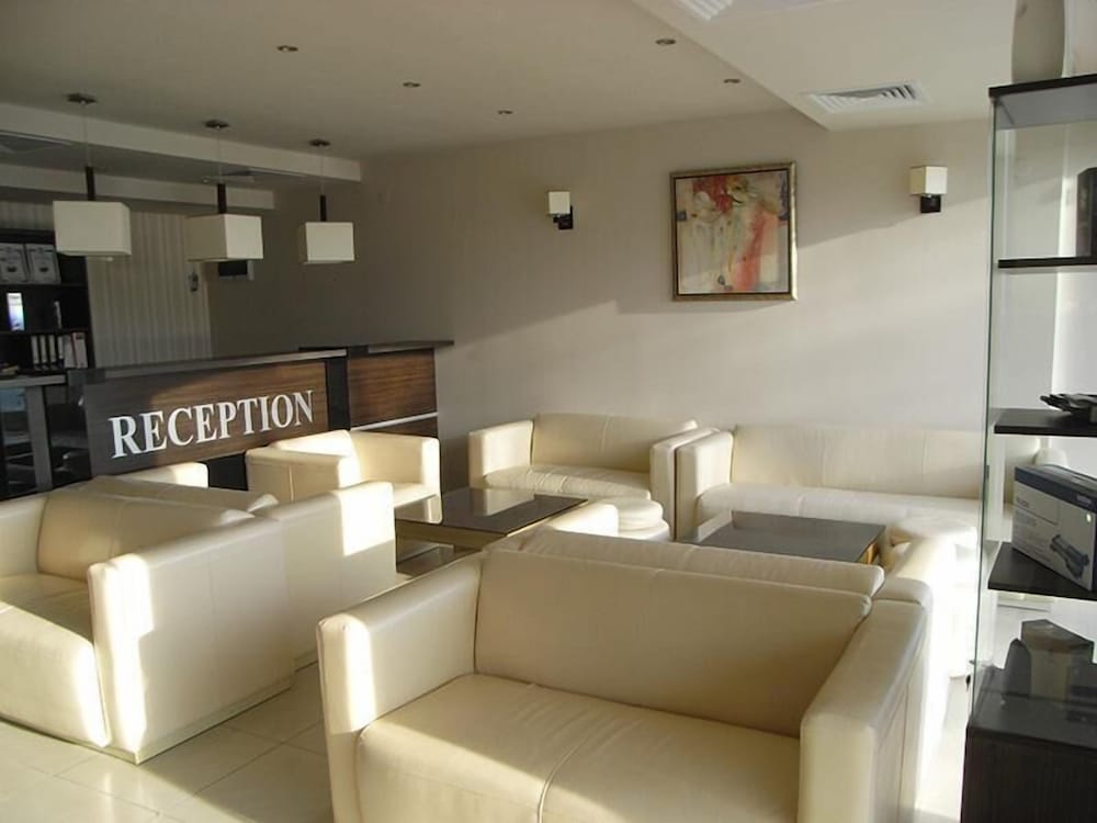 Фото Family Hotel Albizia