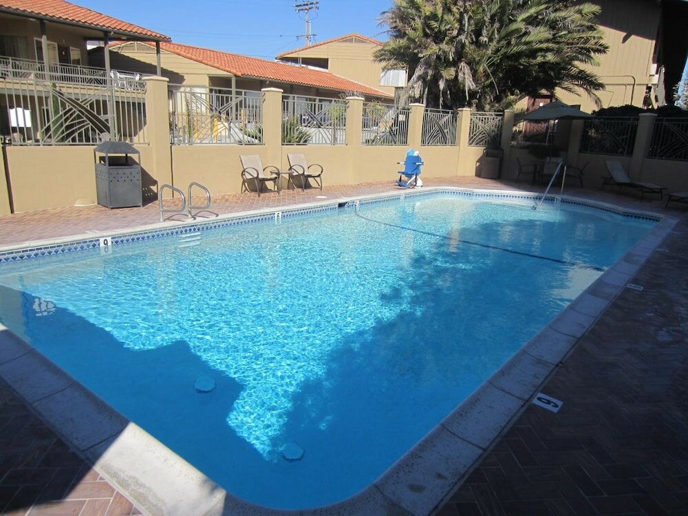 Фото Pacific Shores Inn on Pacific Beach