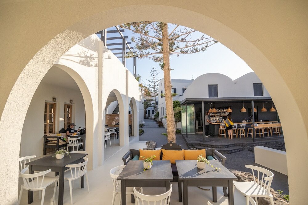 Фото Scorpios Beach Santorini