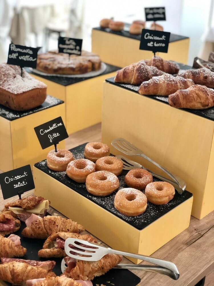 Фото Hotel Carmen