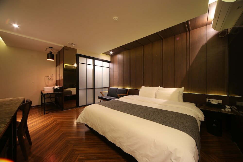 Фото Dublin Hotel