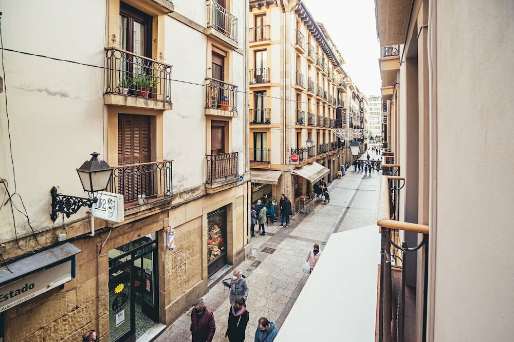 Hotel Pensión Irune by Vivere Stays, San Sebastian, photo