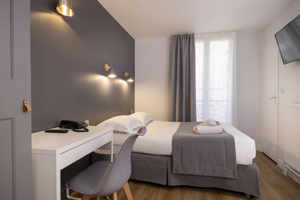 Фото Paris Legendre