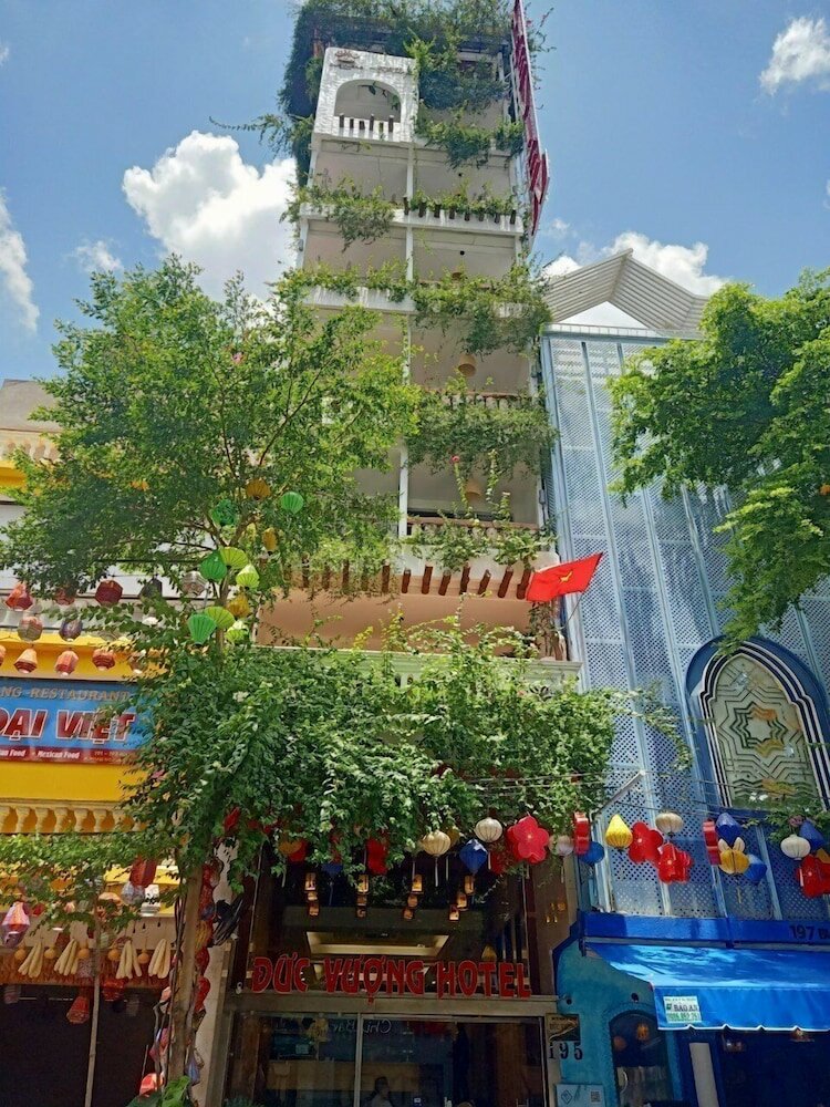 Фото Duc Vuong Saigon Hotel Bui Vien