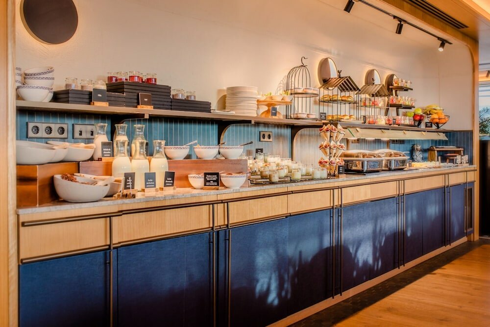 Фото Only You Hotel Malaga