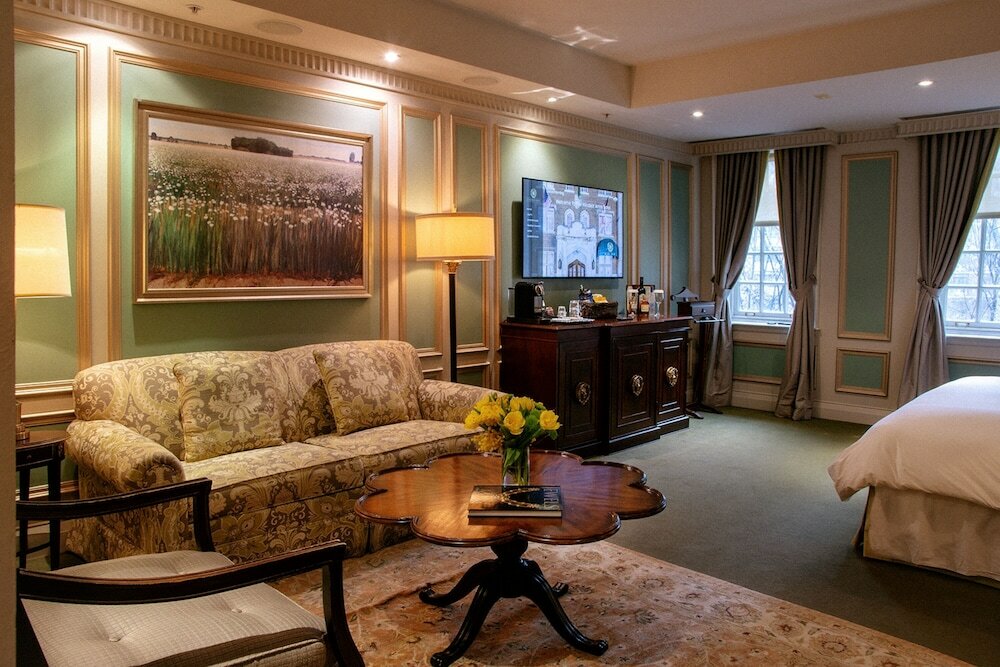 Фото Windsor Arms Hotel