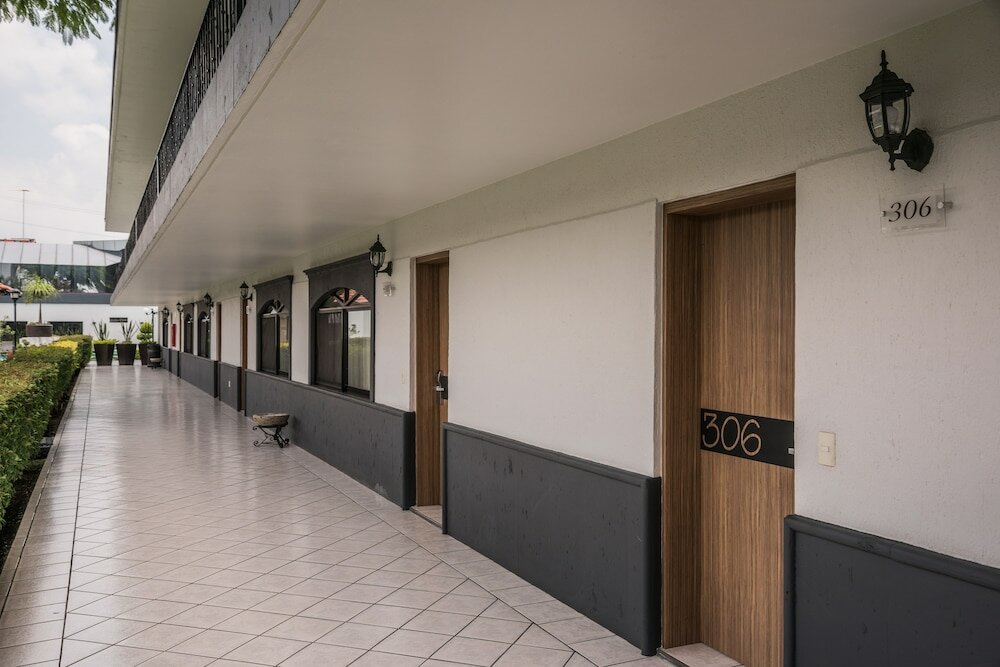 Фото Hotel Malibu