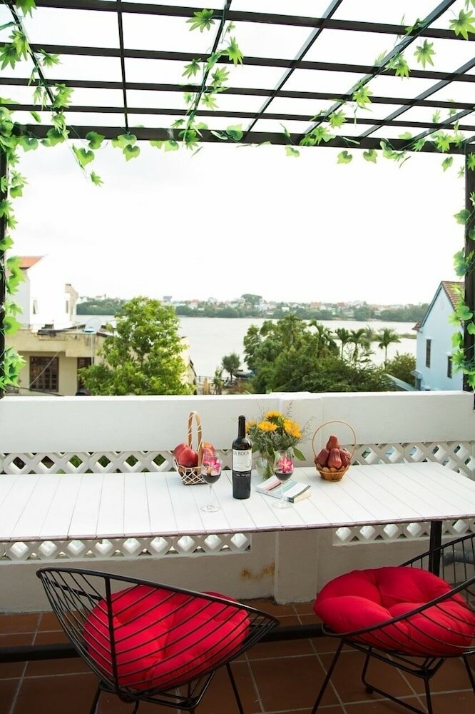 Фото Nhu Y Homestay