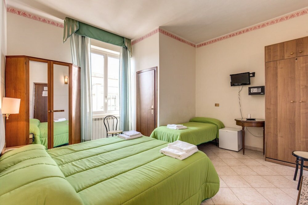 Фото Hotel Cambridge